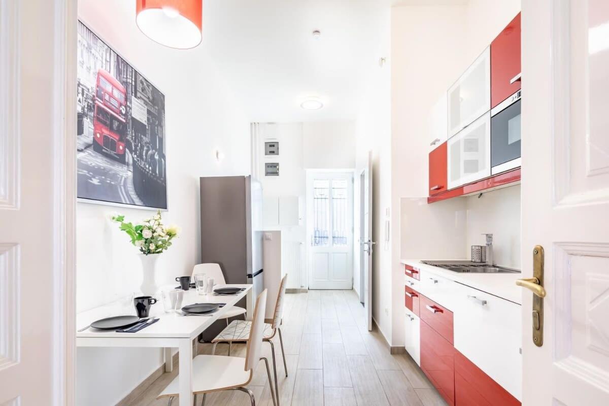 Super Central Convenient Apartment Budapest Exterior photo